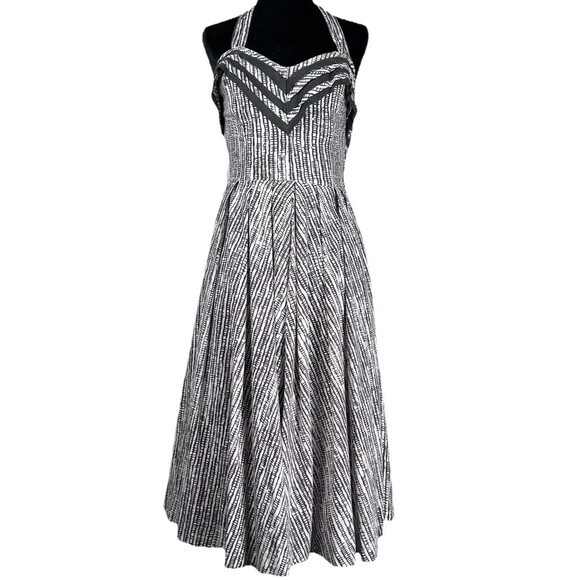 Vintage 1950s Sz 2P Black & White Full Skirt Halter Party Dress Rockabilly+Vest - Picture 1 of 12